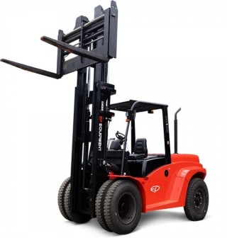 Motostivuitor diesel ISUZU - capacitate 10000 kg - CPCD100T8