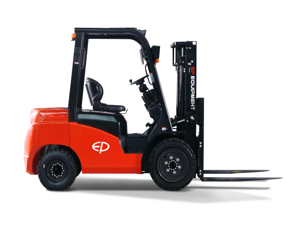 Motostivuitor NISSAN - capacitate 3000 kg - GPL CPQD30T8