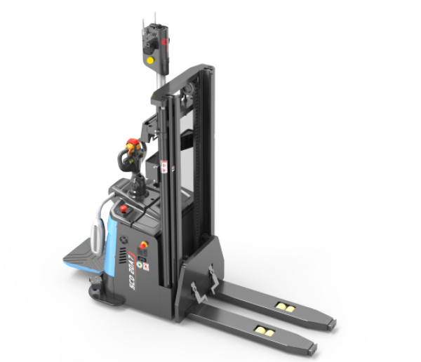 Stivuitor automat SANY SCD16A8 cu capacitatea de încărcare de 1600 kg