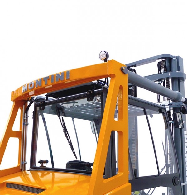 Electrostivuitor Montini MR 6 LOW > MR 7 LOW cu 4 Roți si capacitatea de încărcare de la 6000 kg la 7000 kg – 96V